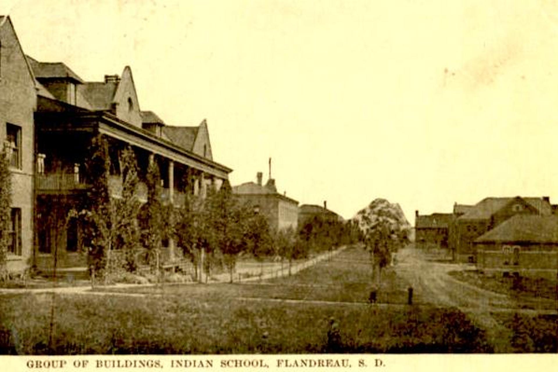 A History of the Flandreau Indian School